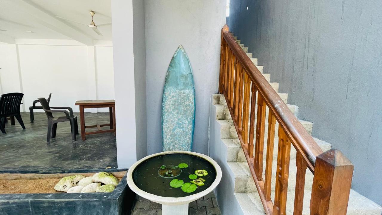 The Point Mirissa Hotel Bagian luar foto